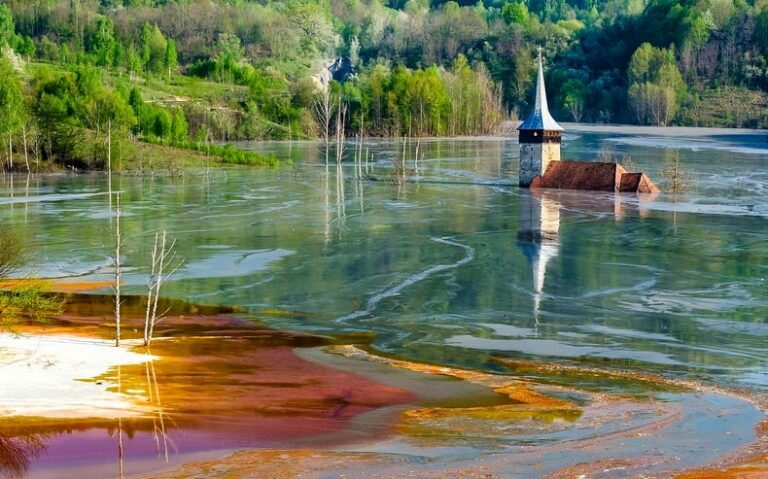 Geamana Flooded Mining Village Waste Landscape
