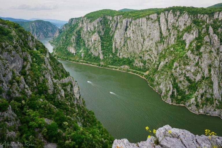 Active River Rafting Adrenaline Olt Route