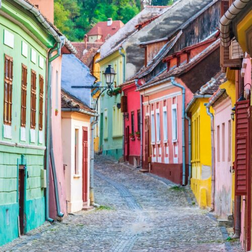 01_FairytaleRomania__Sighisoara_shutterstock_1565932597